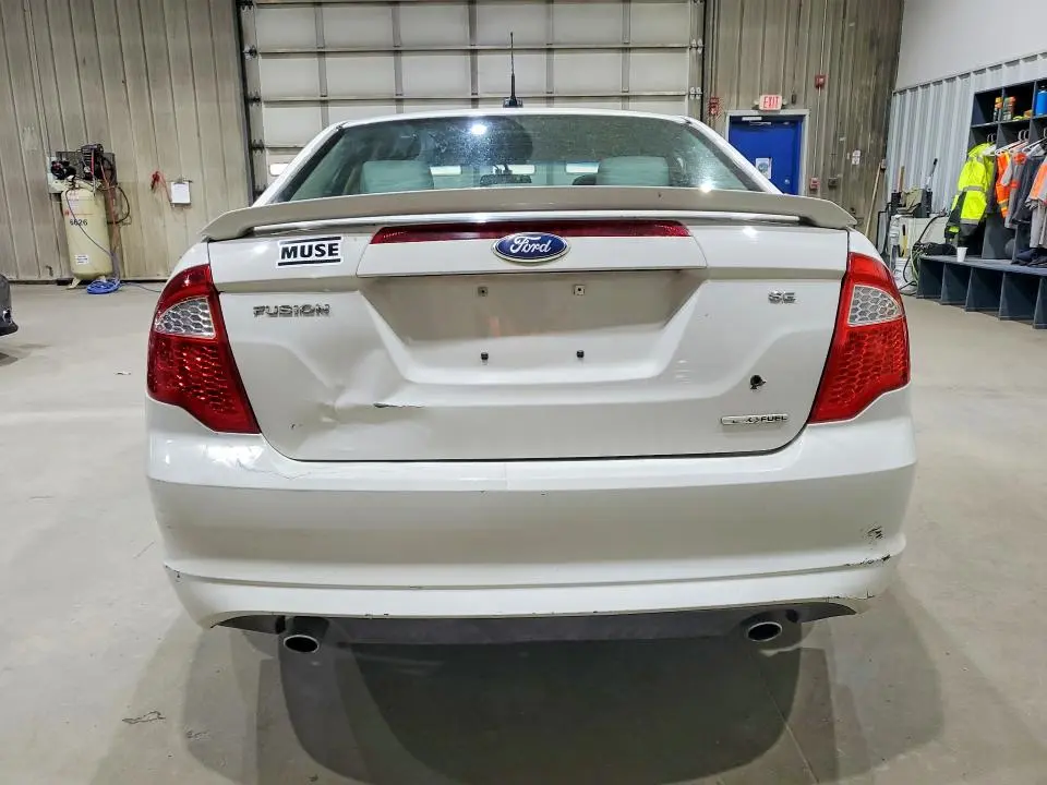 2011 FORD FUSION SE  