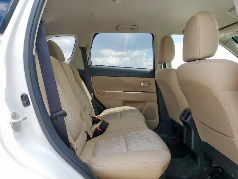 2020 MITSUBISHI OUTLANDER ES
