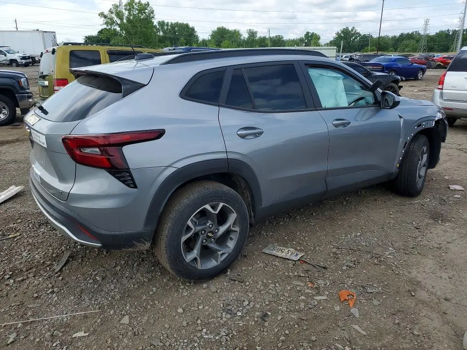 2025 CHEVROLET TRAX 1LT  