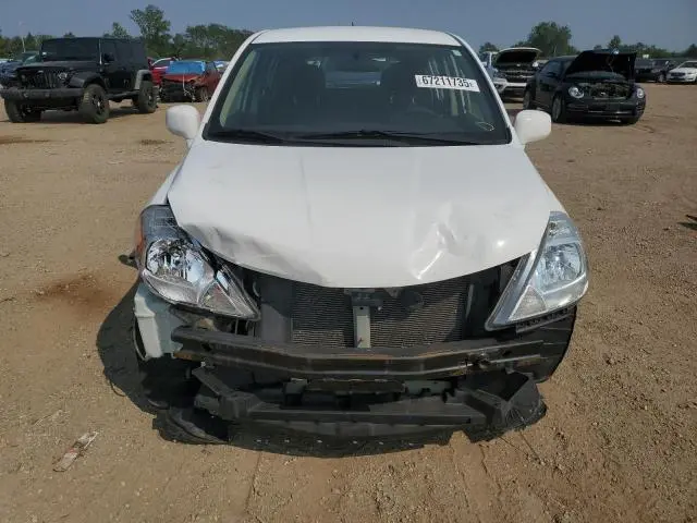 2011 NISSAN VERSA S  