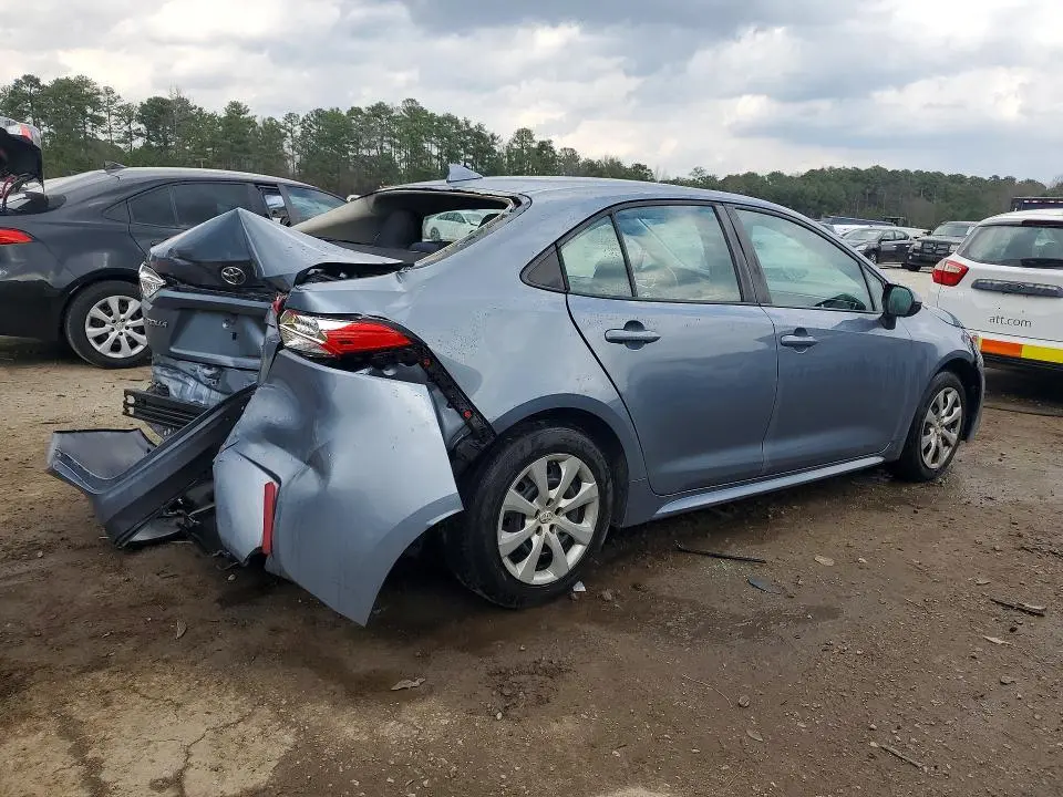 2021 TOYOTA COROLLA LE  