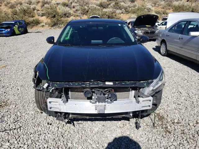 2019 NISSAN ALTIMA SR  