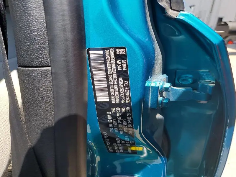 2021 JEEP RENEGADE LATITUDE  