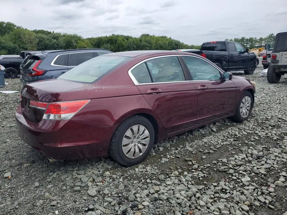 2011 HONDA ACCORD LX  