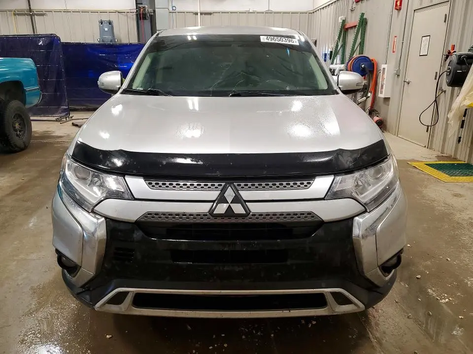 2019 MITSUBISHI OUTLANDER SE  