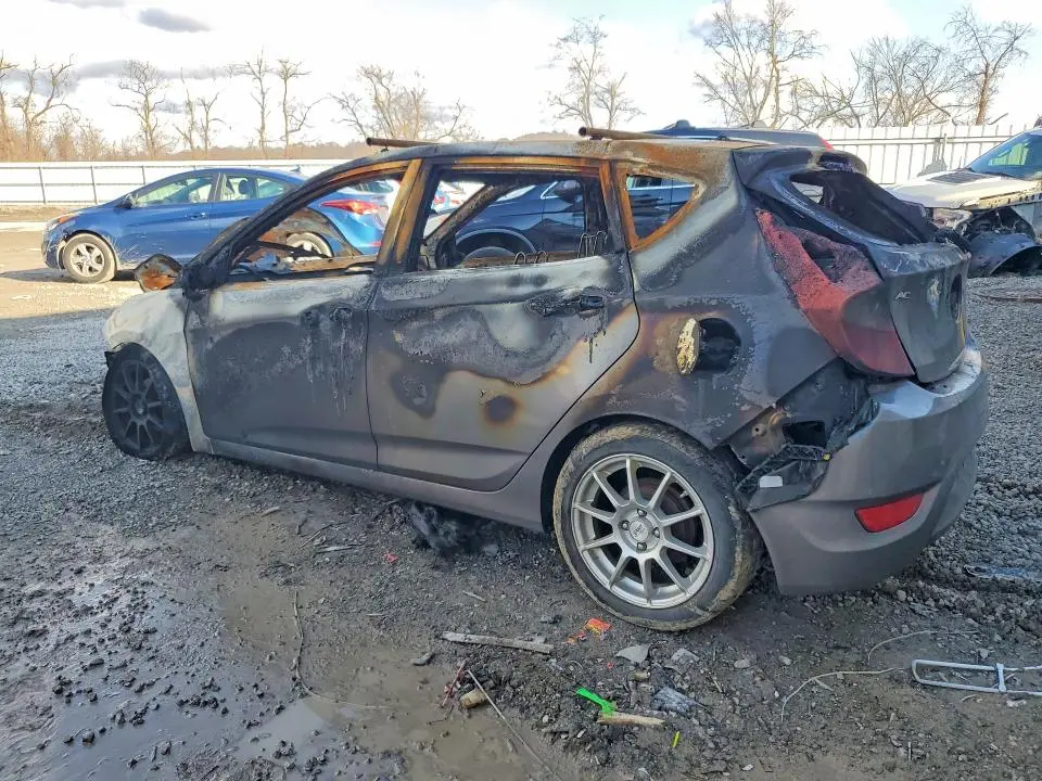 2015 HYUNDAI ACCENT GS  