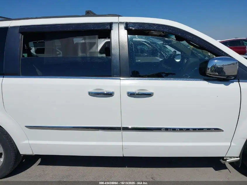 2012 CHRYSLER TOWN & COUNTRY TOURING-L