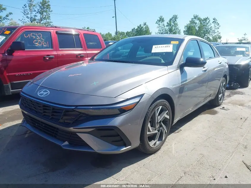 2025 HYUNDAI ELANTRA SEL SPORT
