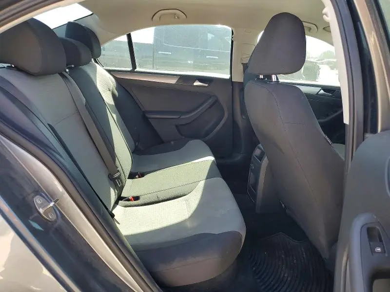 2018 VOLKSWAGEN JETTA S  