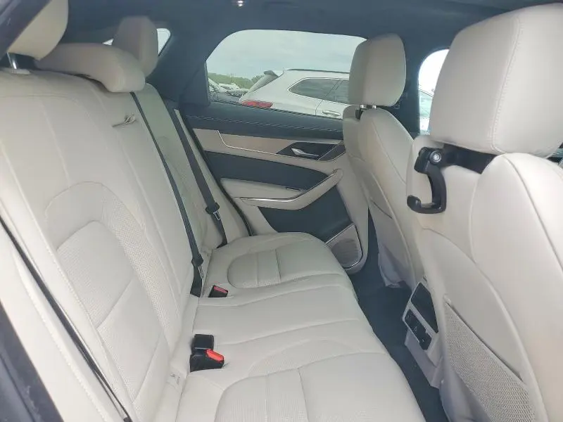 2024 JAGUAR F-PACE R-DYNAMIC S  