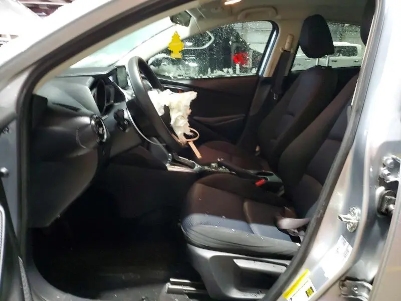 2019 TOYOTA YARIS LE  