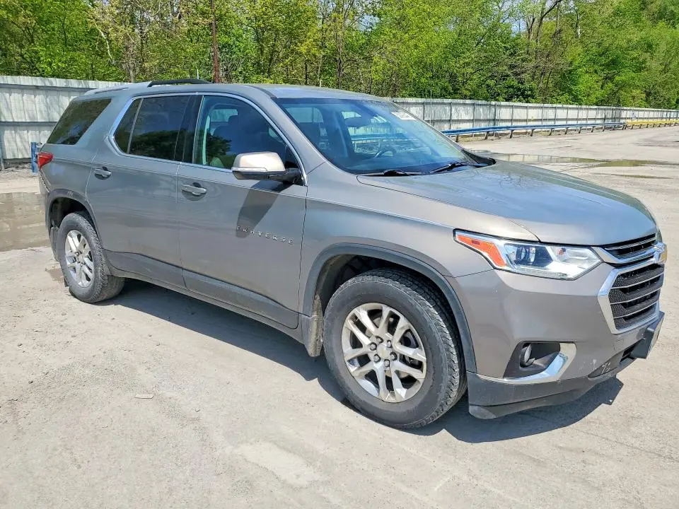 2018 CHEVROLET TRAVERSE LT  