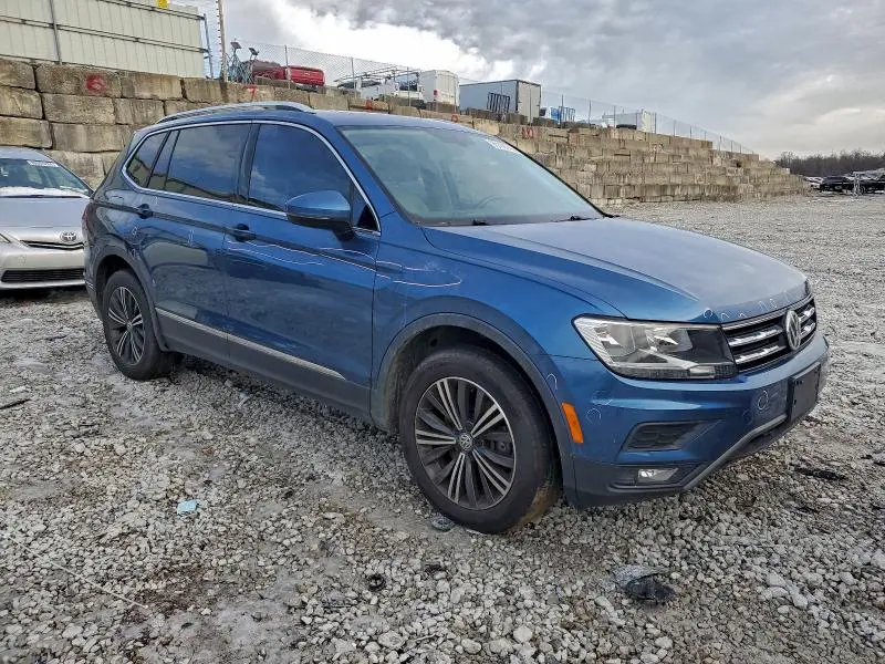 2018 VOLKSWAGEN TIGUAN SE  