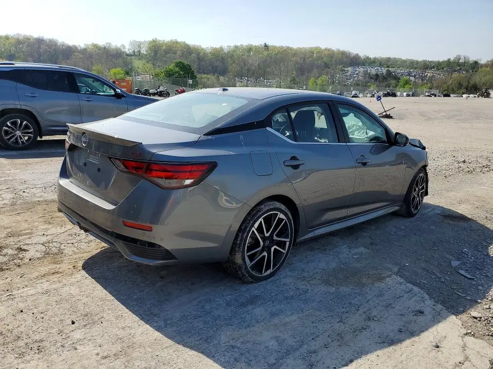 2024 NISSAN SENTRA SR  