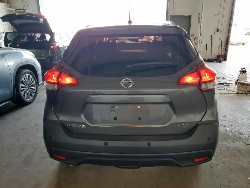 2020 NISSAN KICKS SV  