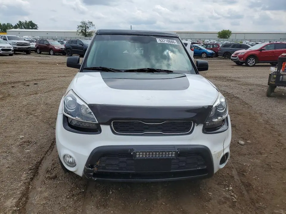 2013 KIA SOUL !  