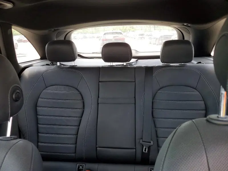 2016 MERCEDES-BENZ GLC 300  