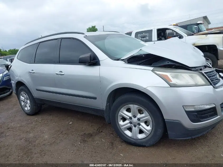 2014 CHEVROLET TRAVERSE LS