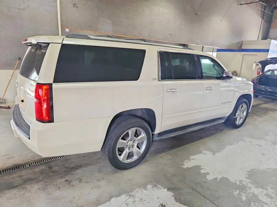 2015 CHEVROLET SUBURBAN K1500 LTZ  