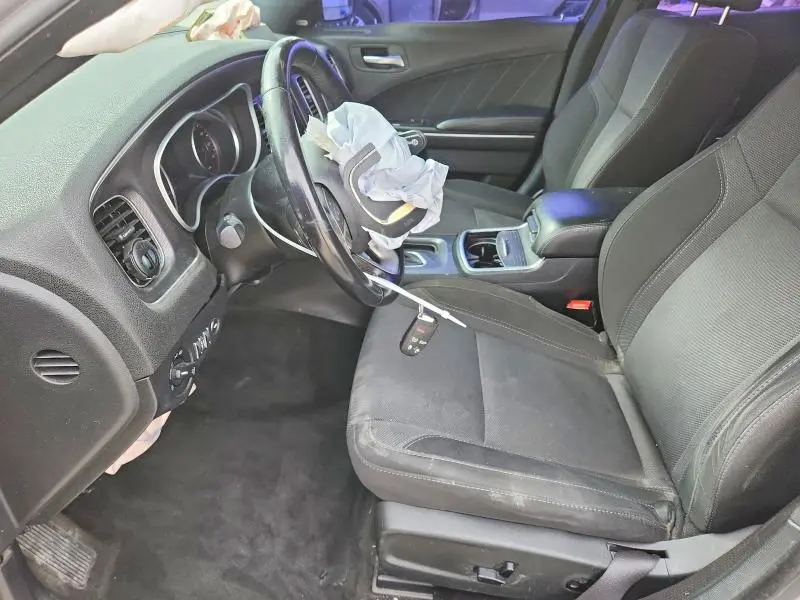 2016 DODGE CHARGER SXT  