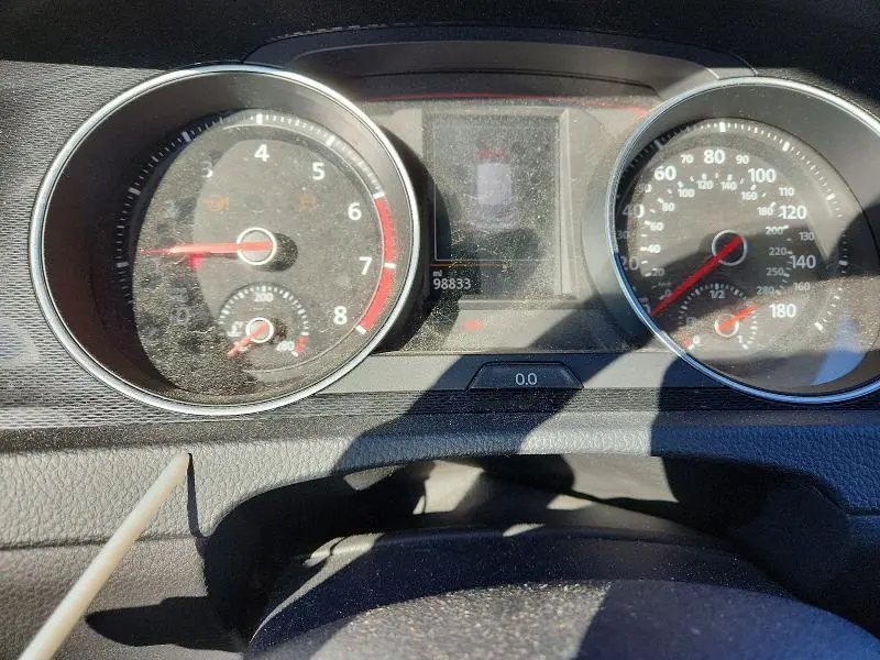 2016 VOLKSWAGEN GTI S/SE  