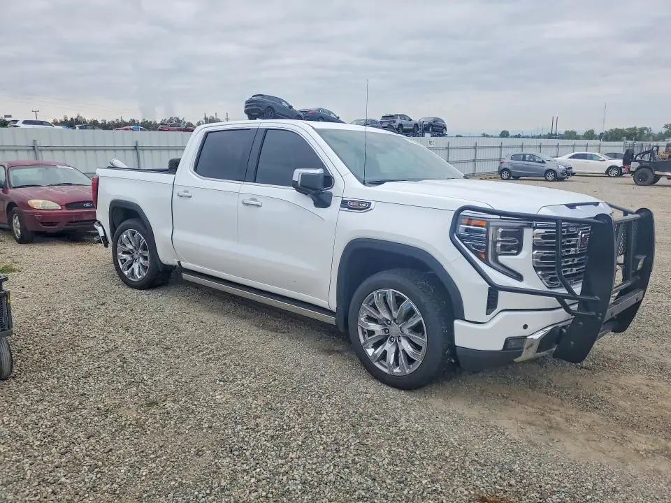 2025 GMC SIERRA K1500 DENALI  