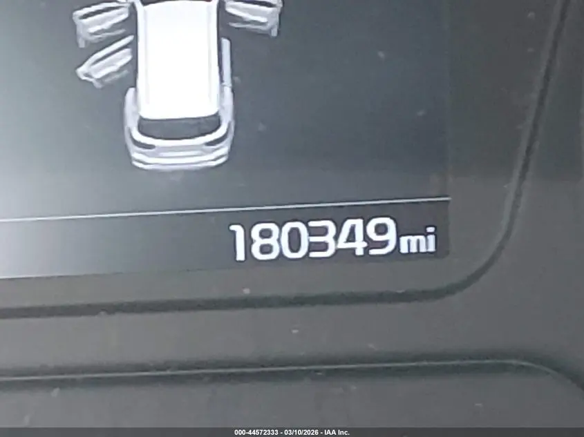 2019 KIA SORENTO 2.4L LX