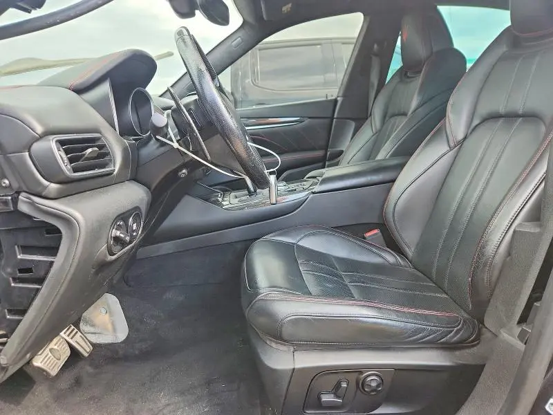 2019 MASERATI LEVANTE GTS  