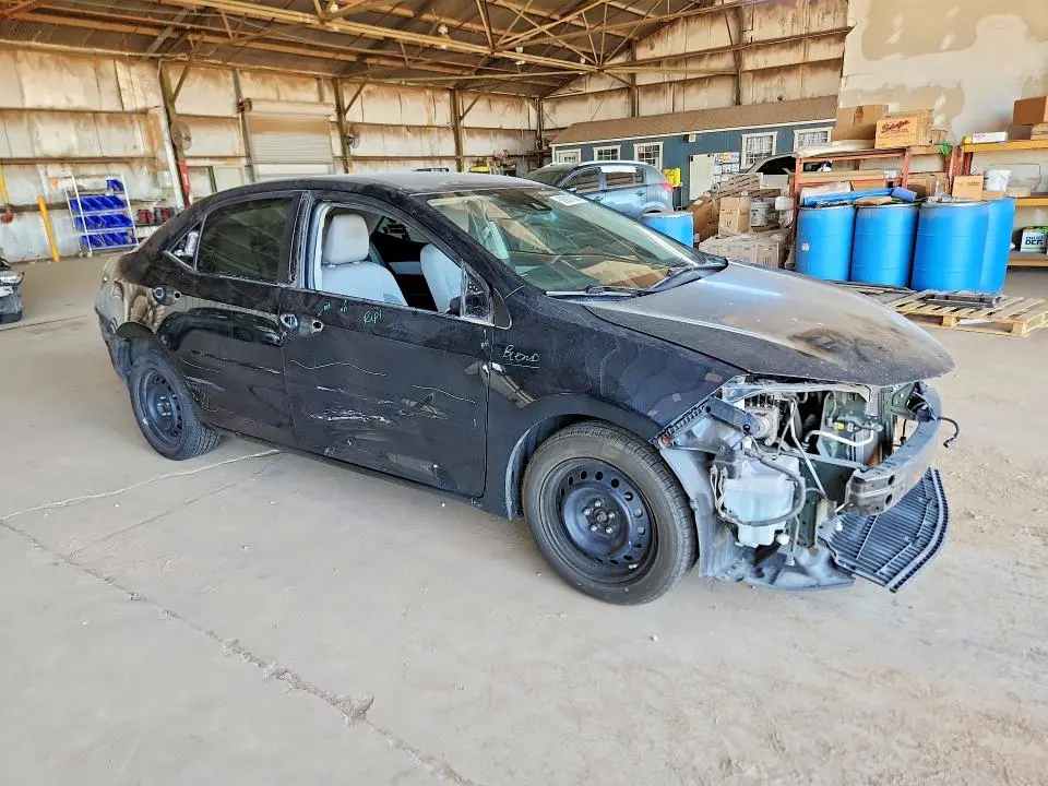 2017 TOYOTA COROLLA LE  
