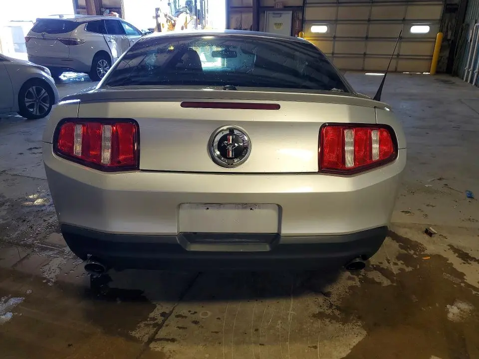 2011 FORD MUSTANG L  