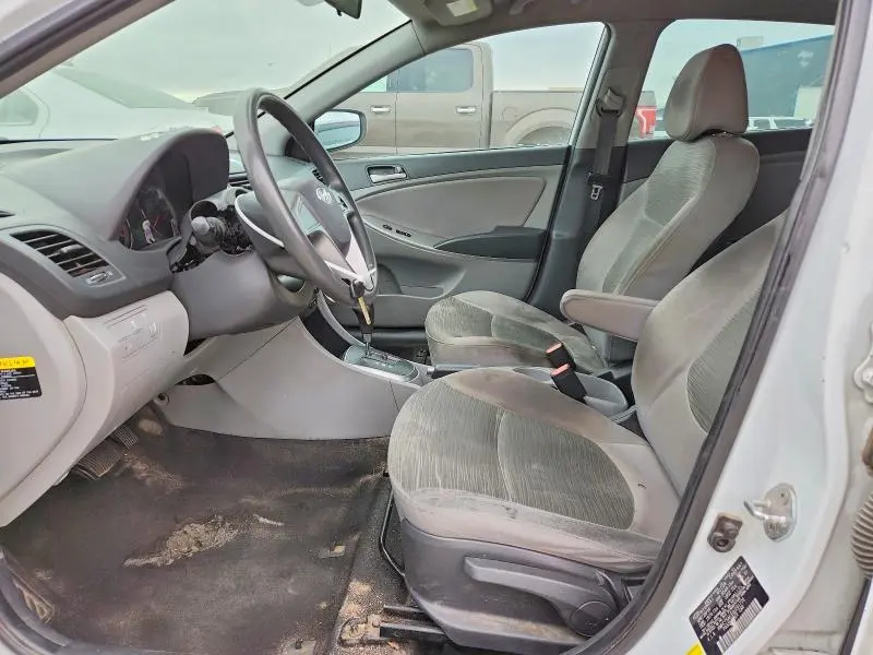 2016 HYUNDAI ACCENT SE  