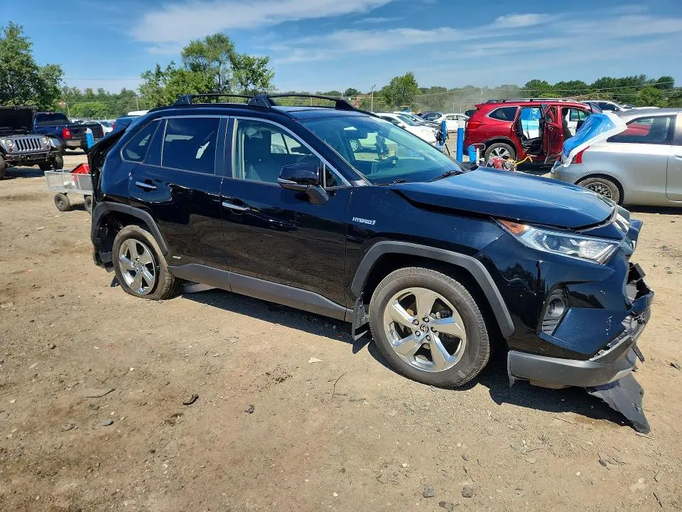 2020 TOYOTA RAV4 LIMITED  