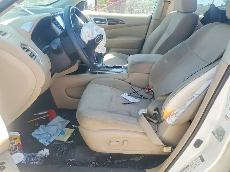 2018 NISSAN PATHFINDER SV  