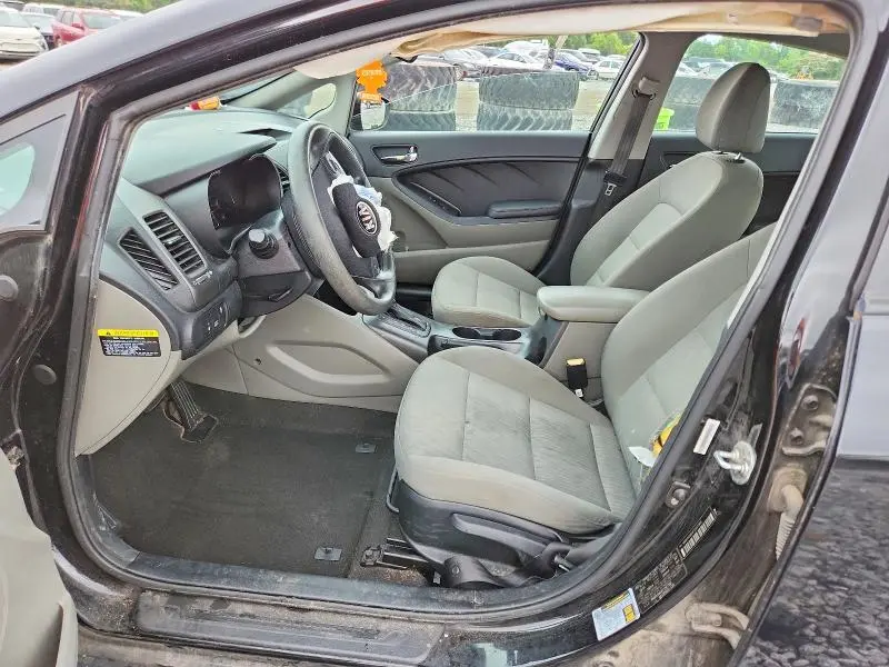 2015 KIA FORTE LX  