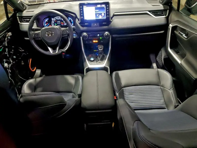 2022 TOYOTA RAV4 XSE  