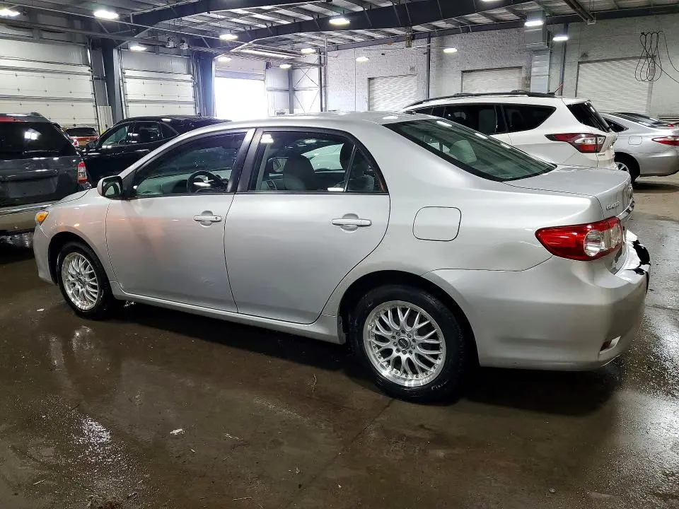 2013 TOYOTA COROLLA LE  