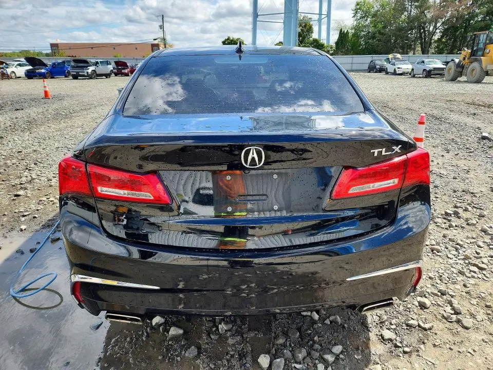 2018 ACURA TLX TECH  