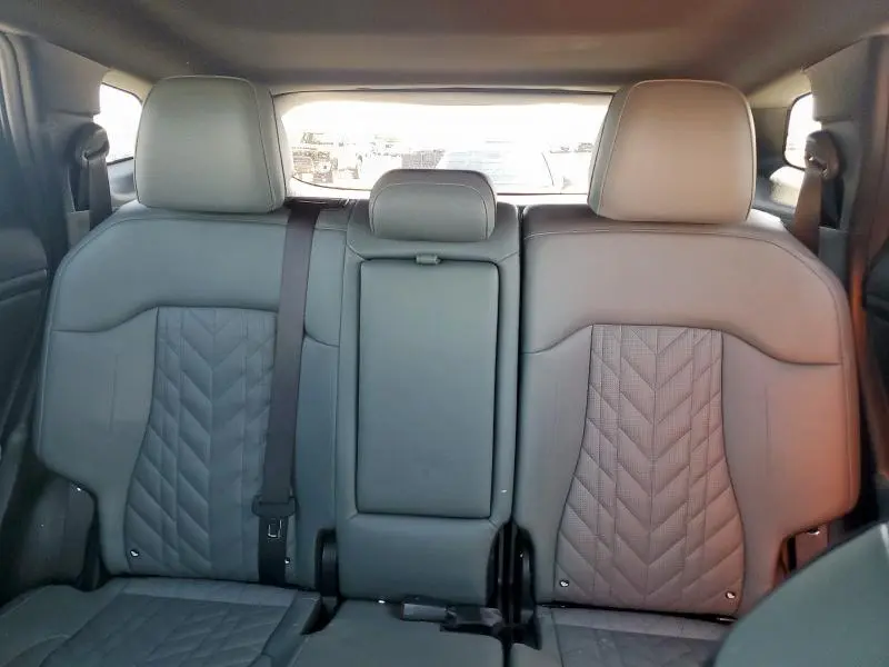 2023 KIA SPORTAGE X LINE  