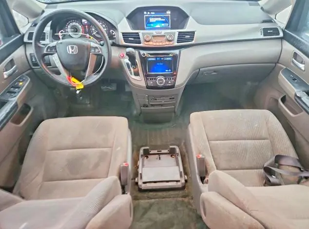 2016 HONDA ODYSSEY SE  
