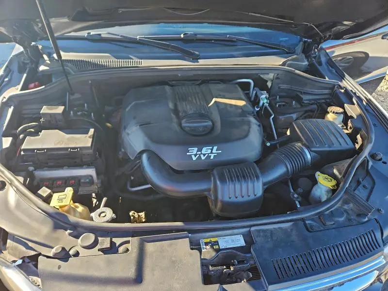 2013 DODGE DURANGO SXT  