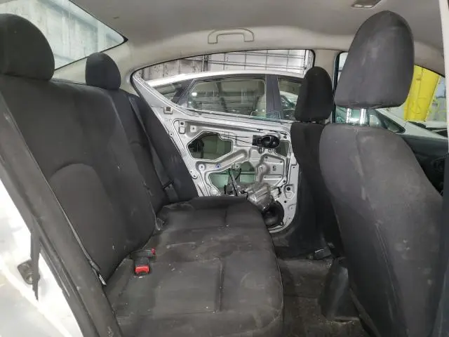 2019 NISSAN VERSA S