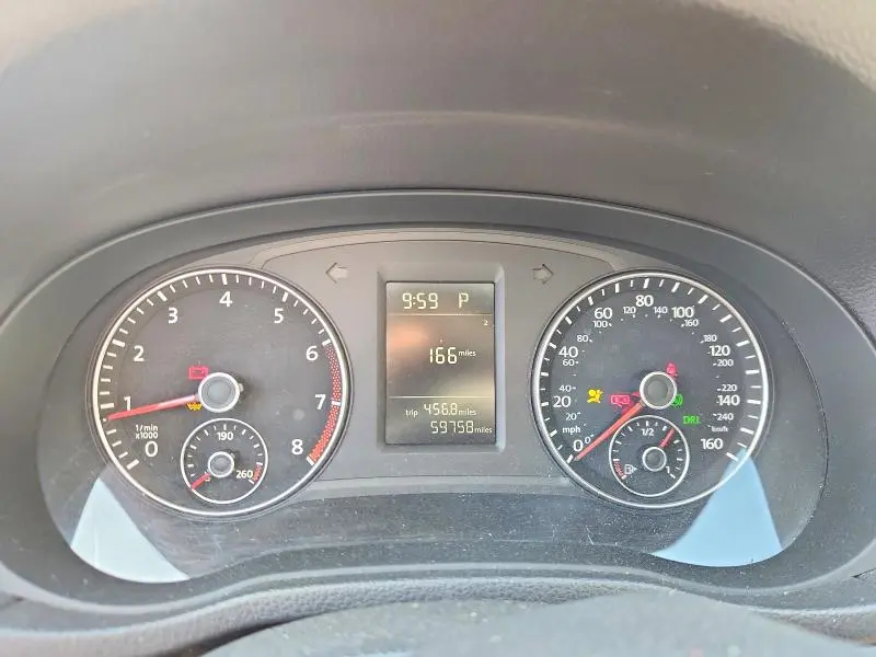 2014 VOLKSWAGEN PASSAT S  