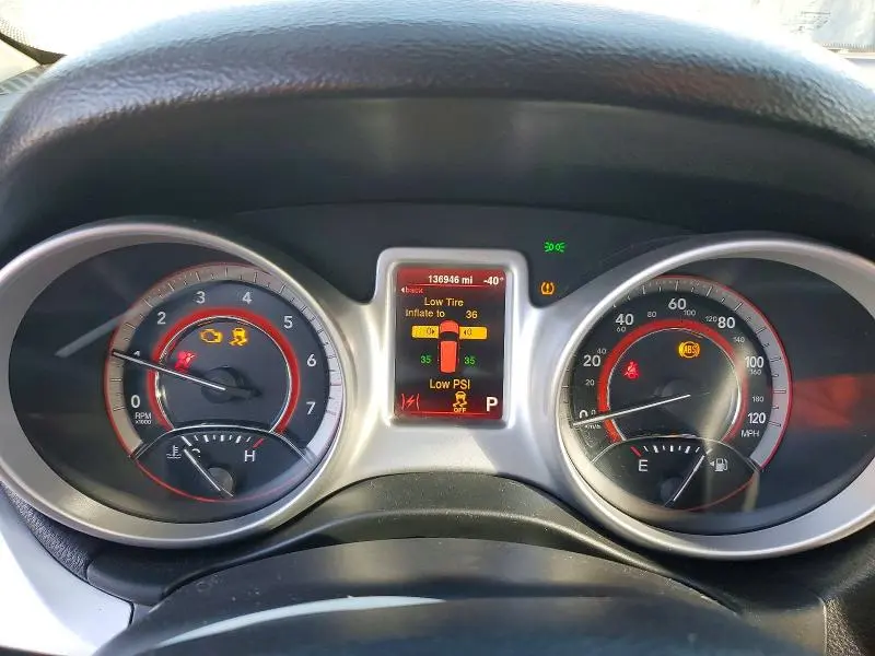 2015 DODGE JOURNEY SXT  