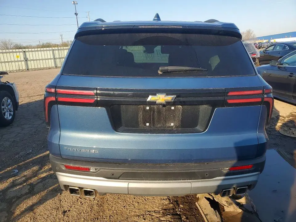 2025 CHEVROLET TRAVERSE LT  
