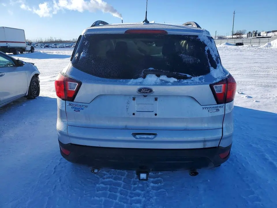 2019 FORD ESCAPE TITANIUM  