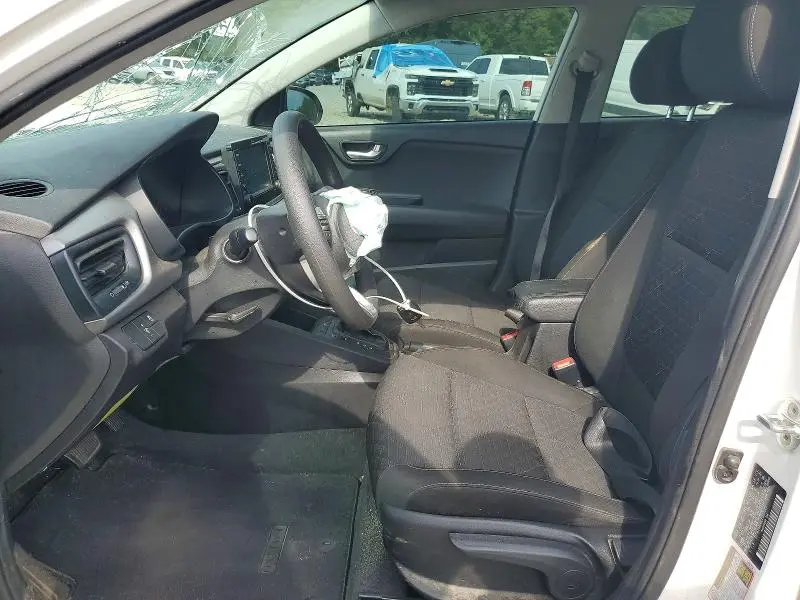 2020 KIA RIO S  