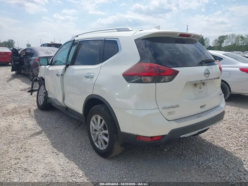 2018 NISSAN ROGUE SV