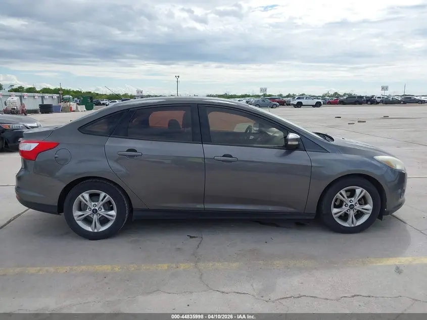 2013 FORD FOCUS SE