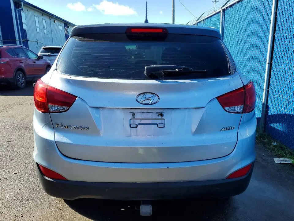 2011 HYUNDAI TUCSON GL  