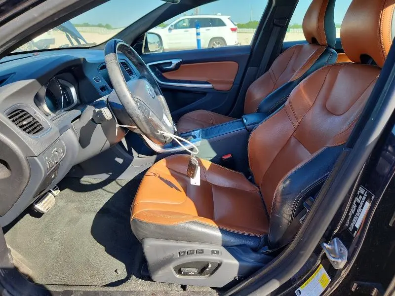 2016 VOLVO S60 PREMIER  